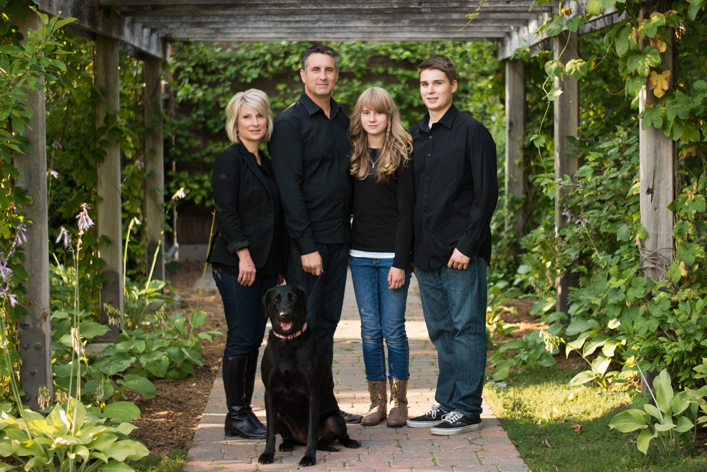 calgary professional portrait photographer family photos yyc photography