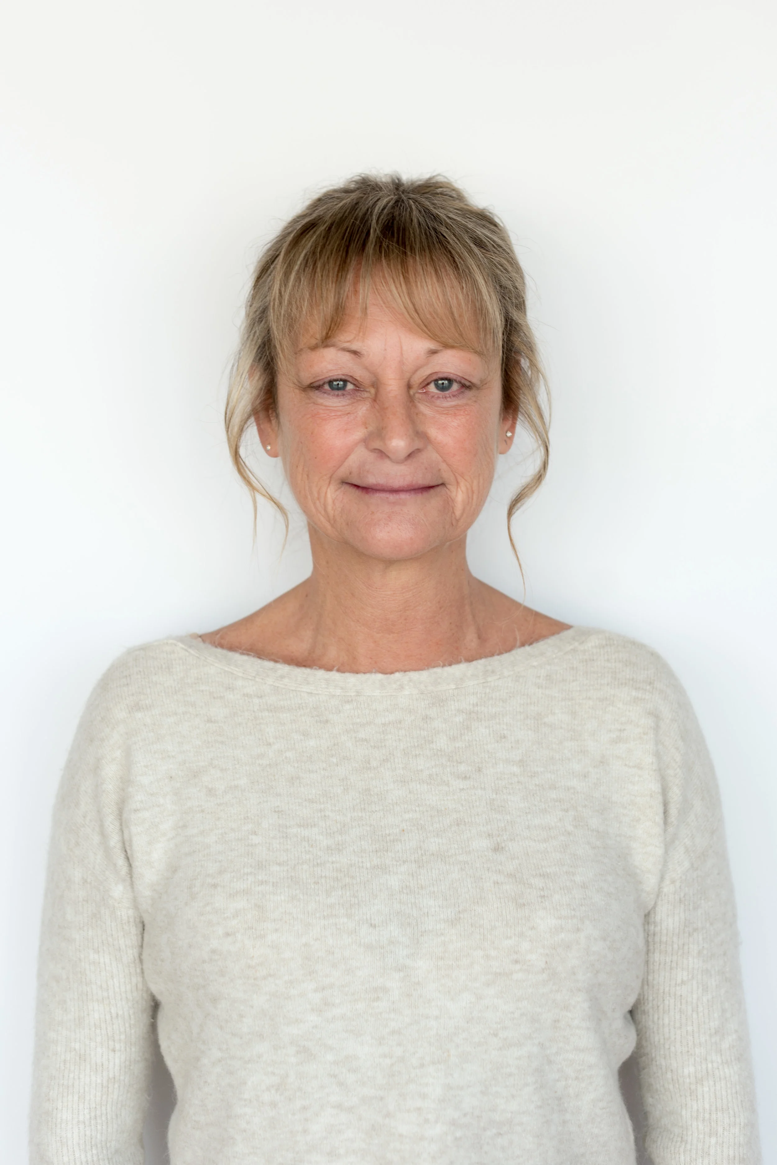 calgary women's professional portrait photographer makeover before and after (Copy)