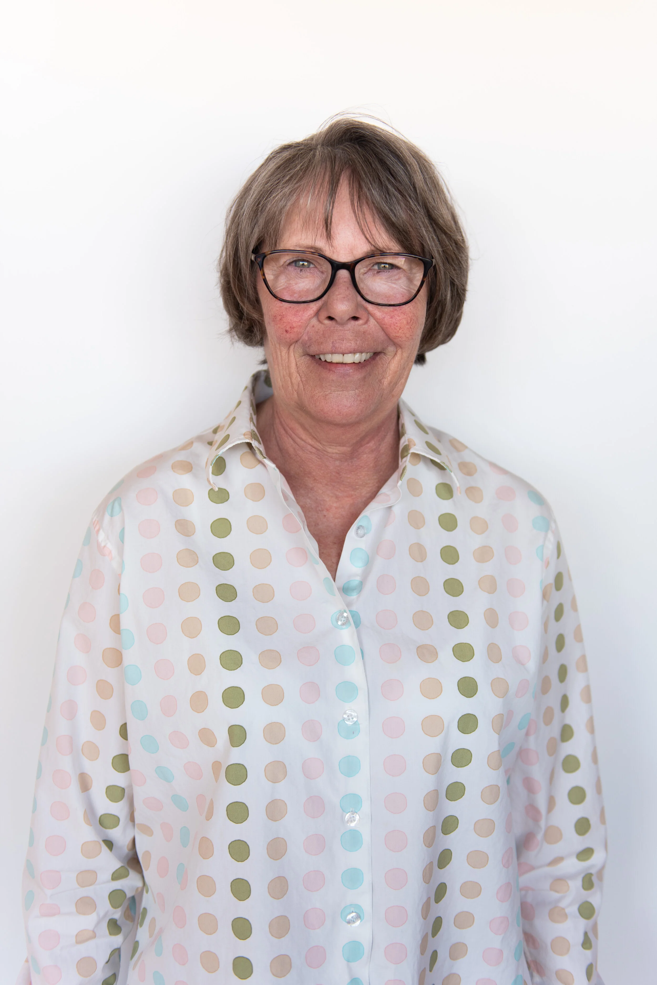 calgary women's professional portrait photographer makeover before and after glamour beauty images photography (Copy)