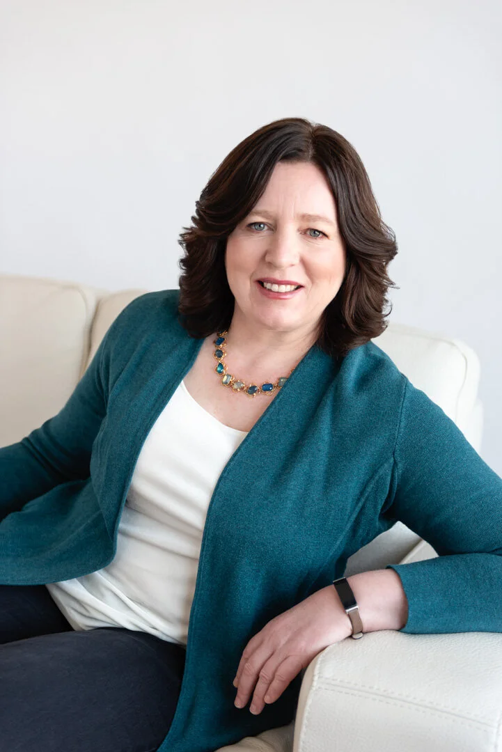 calgary women's professional portrait photographer makeover before and after glamour beauty images photography (Copy)