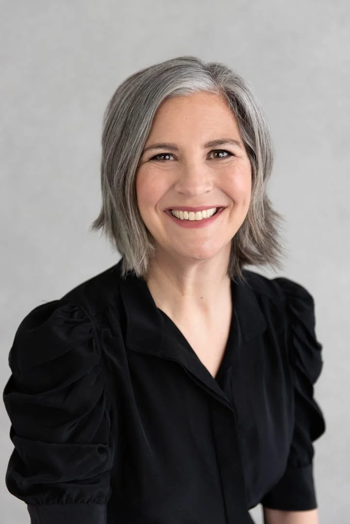 calgary women's professional portrait photographer makeover before and after headshot branding glamour images photography beautycounter clean skincare safe makeup (Copy)