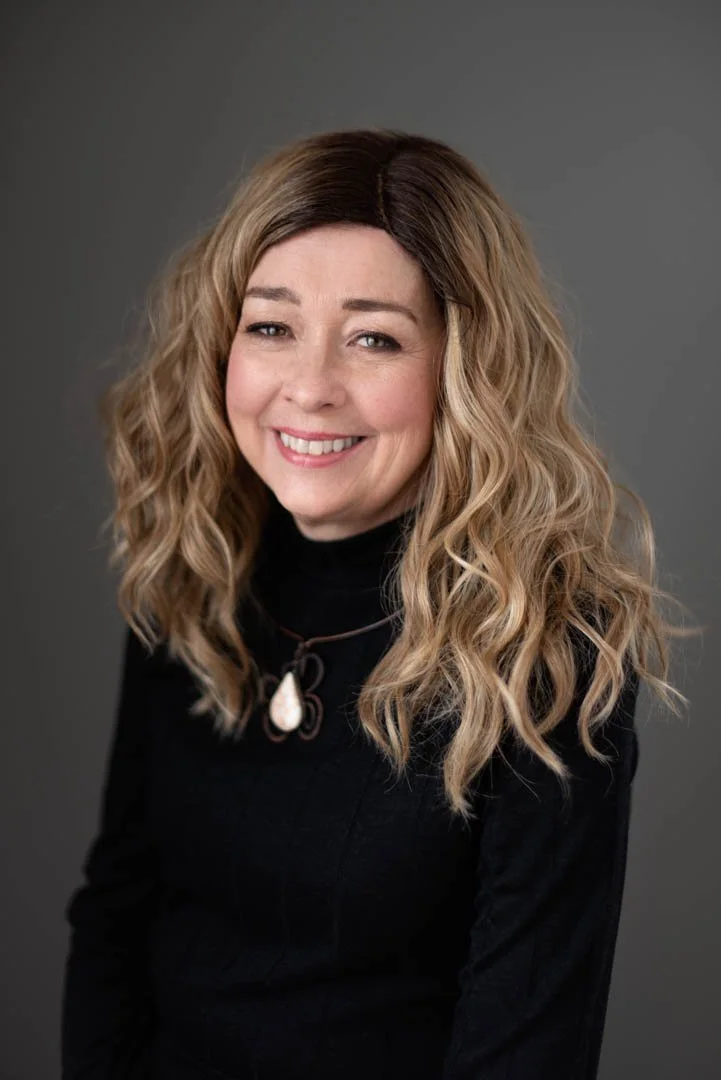 calgary women's professional portrait photographer makeover before and after headshot branding glamour images photography beautycounter clean skincare safe makeup (Copy)