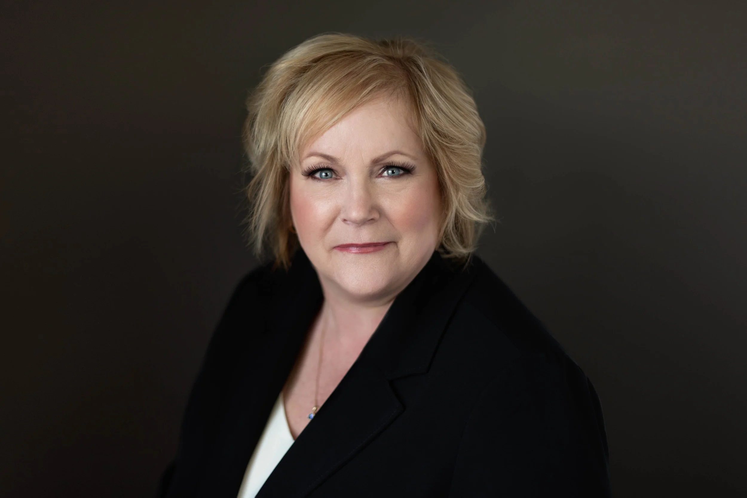 Capturing Confidence: Kim’s Business and Personal Portrait Session