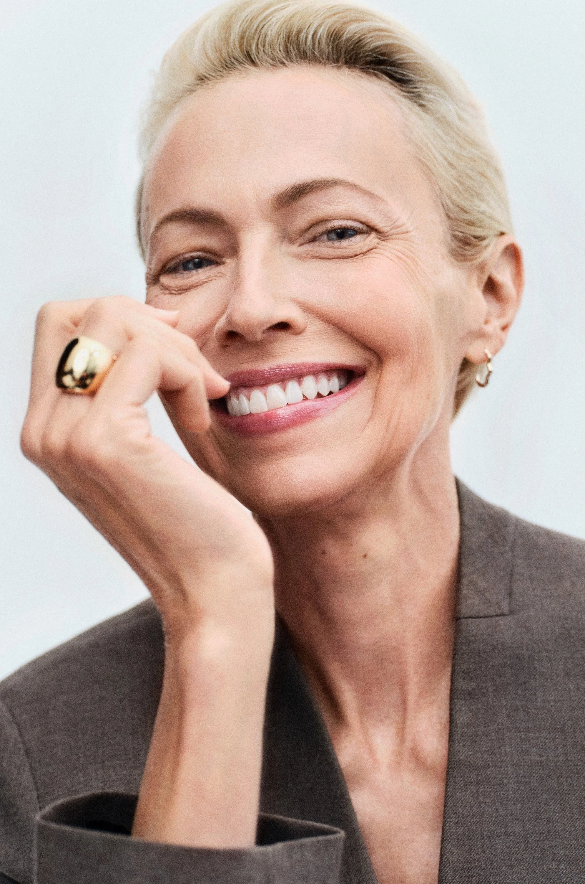 Why Your Makeup Doesn’t Always Look Right in Photos