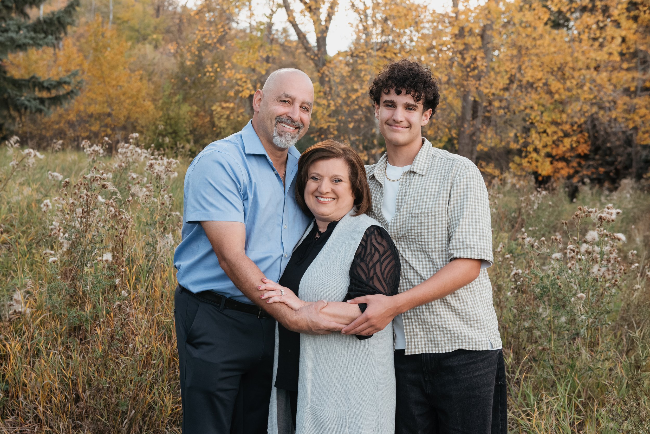 Fall family portrait Calgary autumn colours