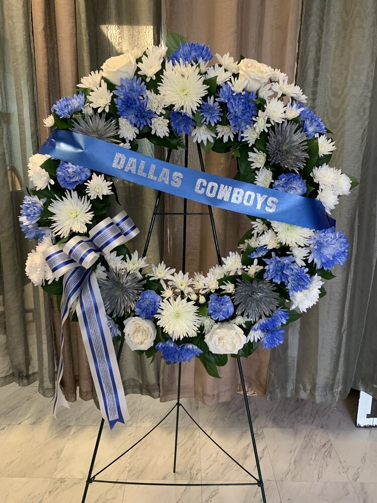Dallas Cowboys Wreath.jpg