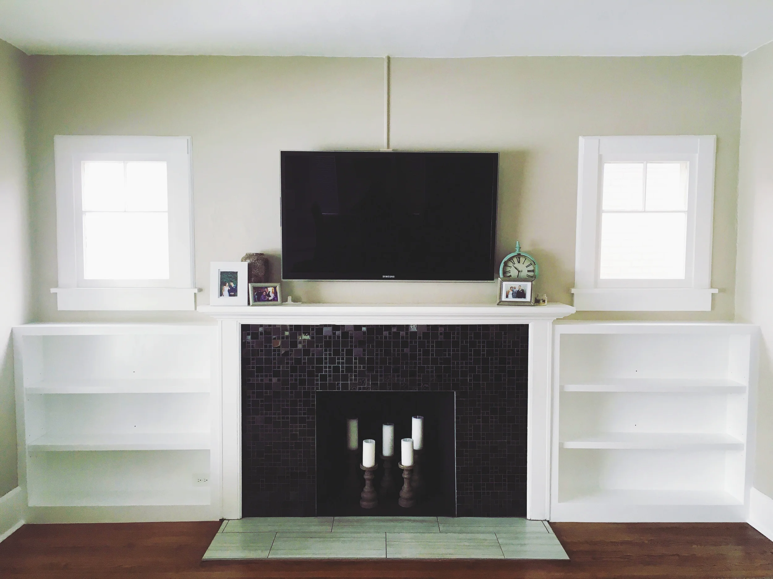 Built-In Bookshelves