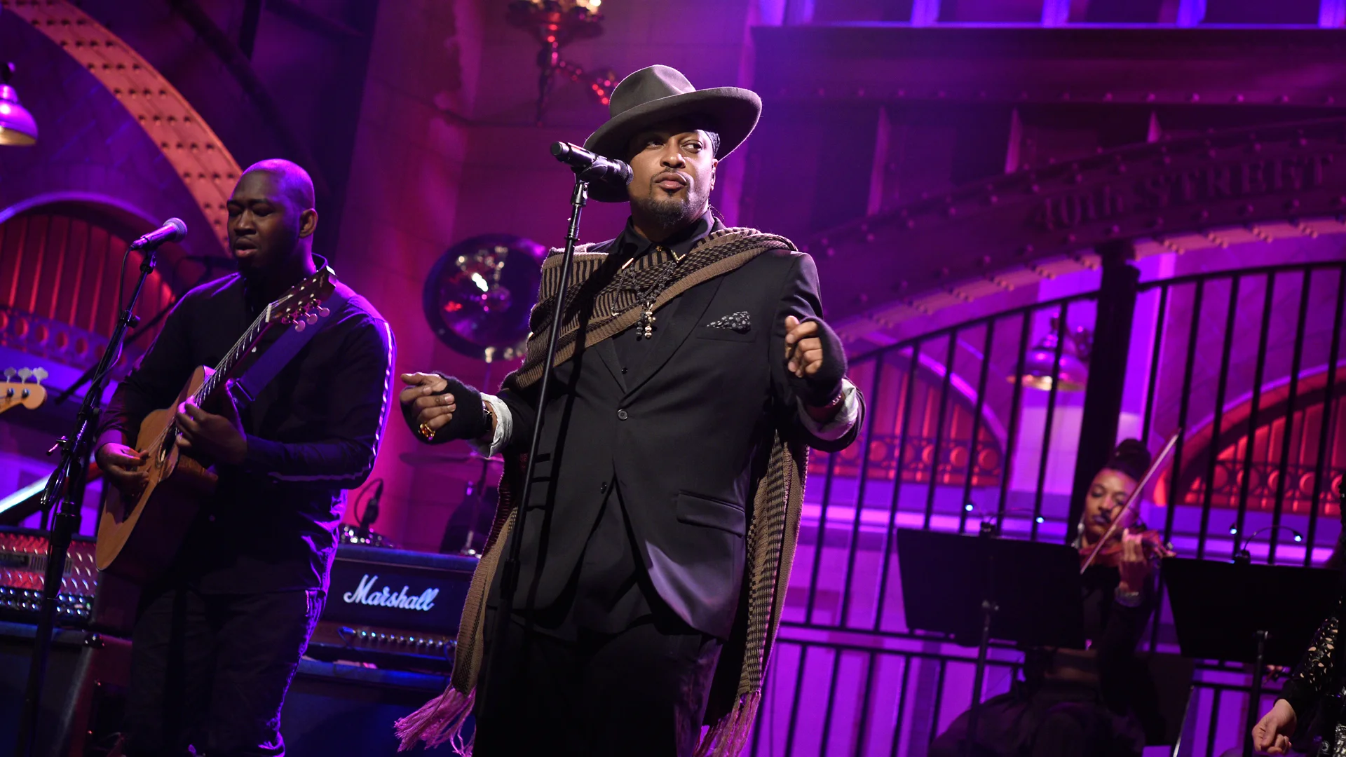 d'angelo-snl-2015-NBC.jpg