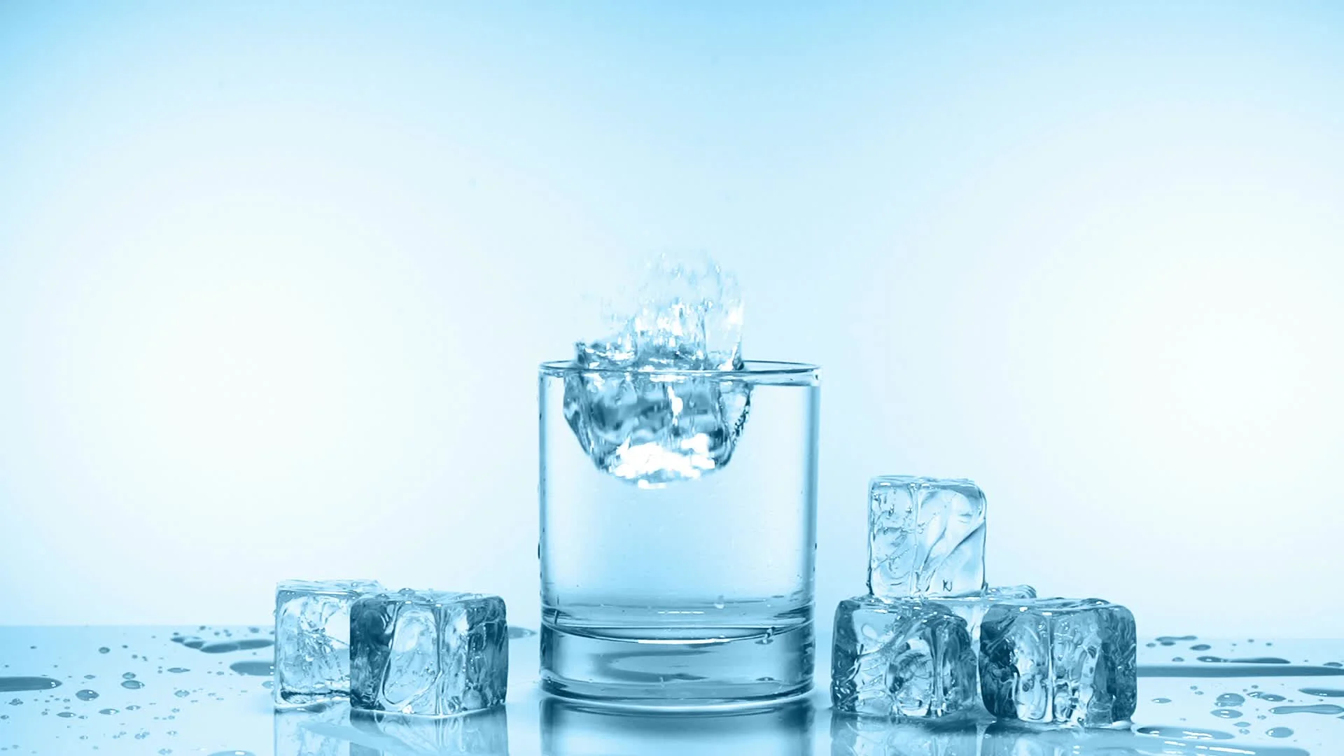 refresh-water-icecubes.jpeg