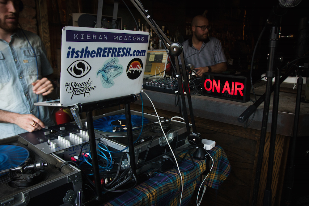 13--refres-radio-relaunch-party in-les-@jor.vision-@itstherefresh---smaller.jpeg