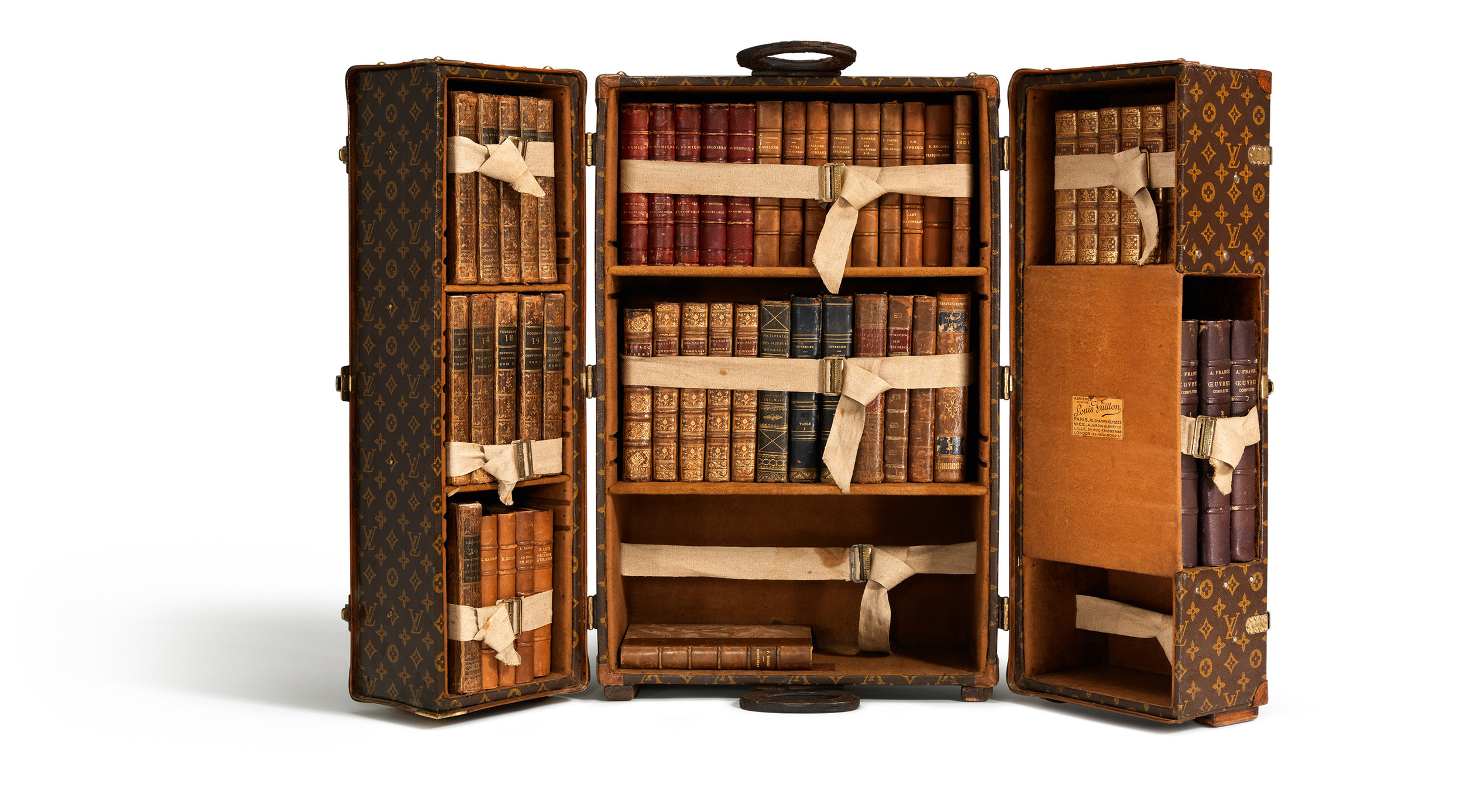 Louis Vuitton: 100 legendary Trunks Book