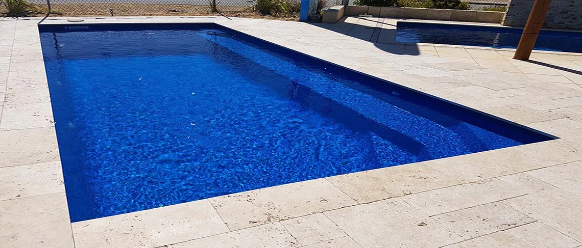 Cambridge 7.6m x 3.6m