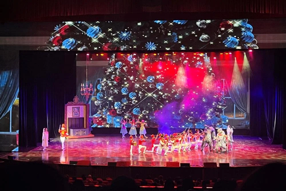 Business Mirror : Waltzing with Tchaikovsky with Philippines Ballet Theatre’s ‘The Nutcracker’