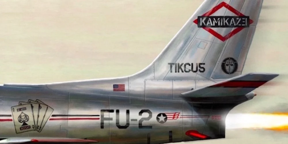 Eminem_Kamikaze.jpg