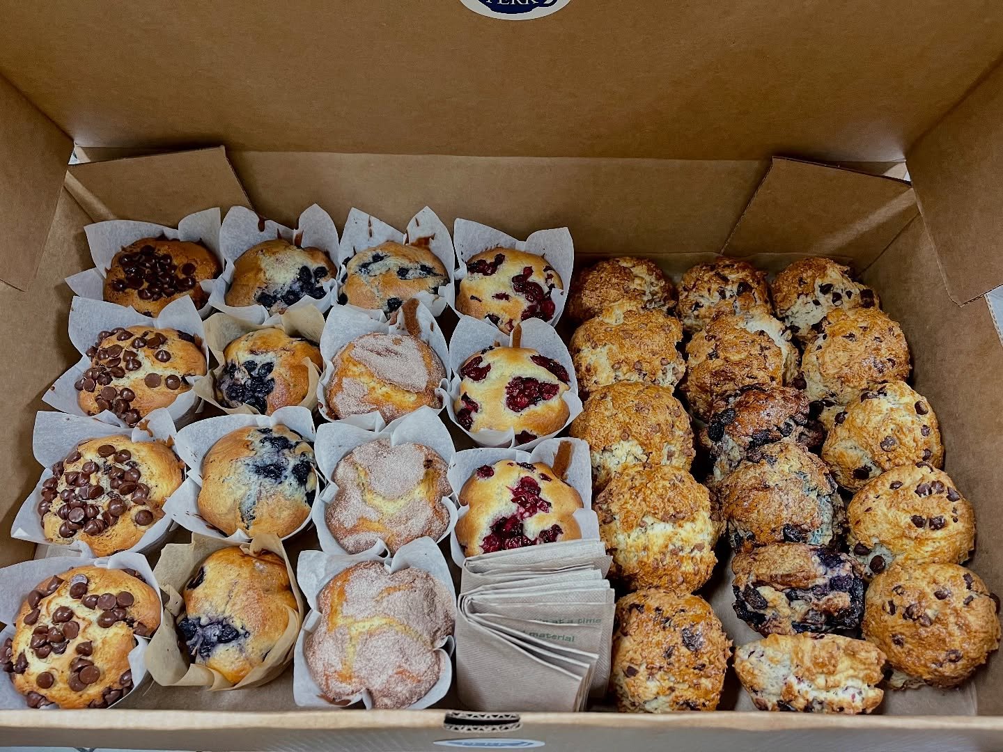🎓 Celebrating a grad or planning a special event? Let us handle the food! Check out our catering menu at perkonmain.com 🍽️ 

#catering #connecticutcatering #cateringct #connecticutfoodie #connecticutfood #connecticutrestaurants #middletownct #gradu