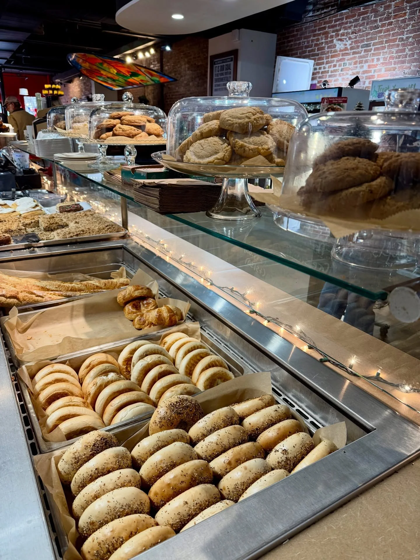 breakfast is calling 📲🥯🥐

#ctfoodie #connecticutrestaurants #ctbites