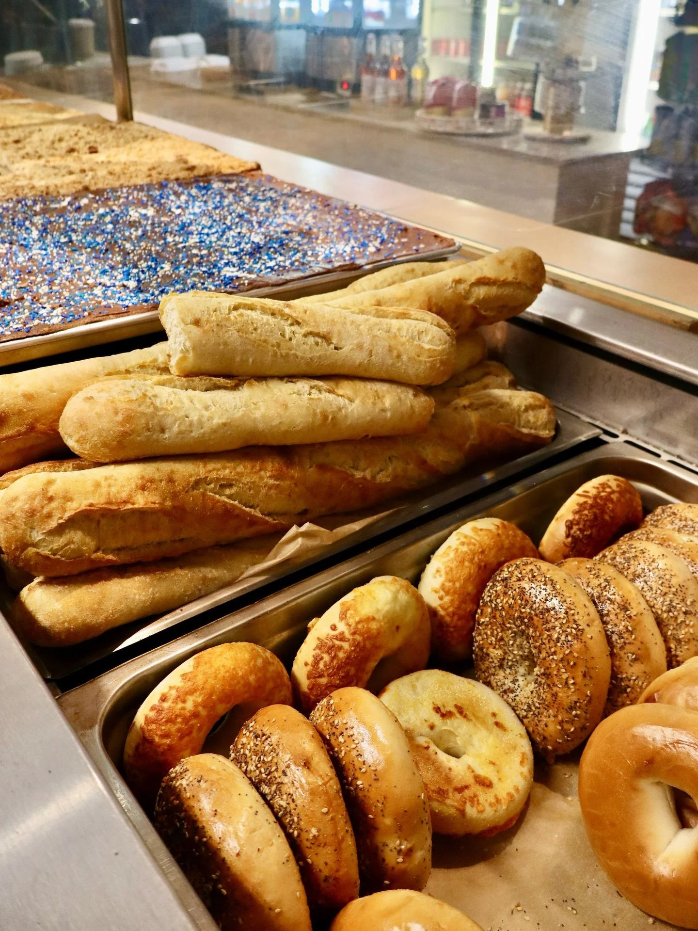 Made fresh and stocked daily 🥖🥯

#ctfoodie #cteats #ctrestaurants #middletownct #ctbrunch