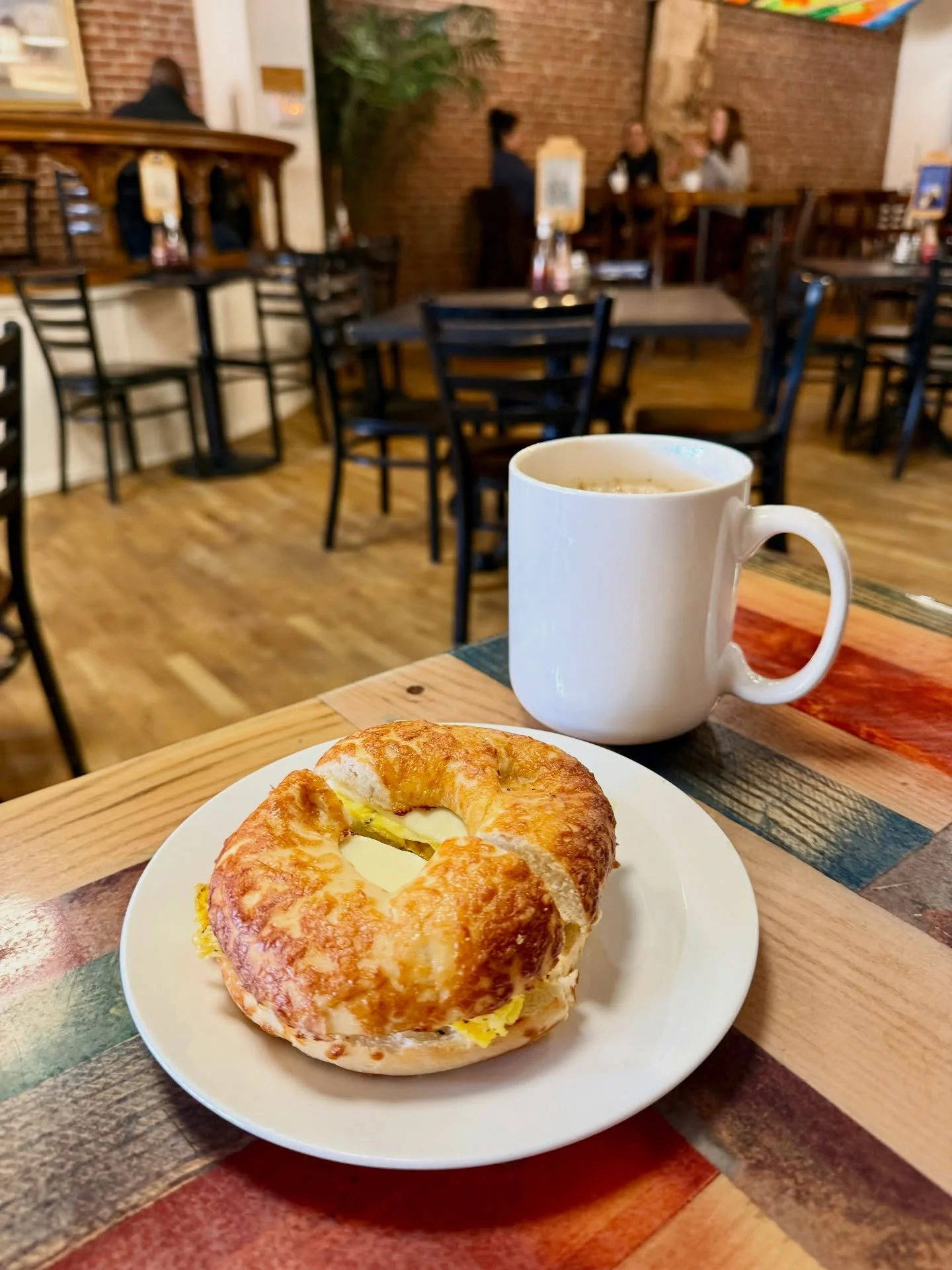 Quick, easy, satisfying ☕️🥯 Your go-to combo for busy mornings and laid-back afternoons.

#middletownct #ctfoodie #cteats #ctbites #connecticutrestaurants coffeeandbagel ctcoffee shoplocalct