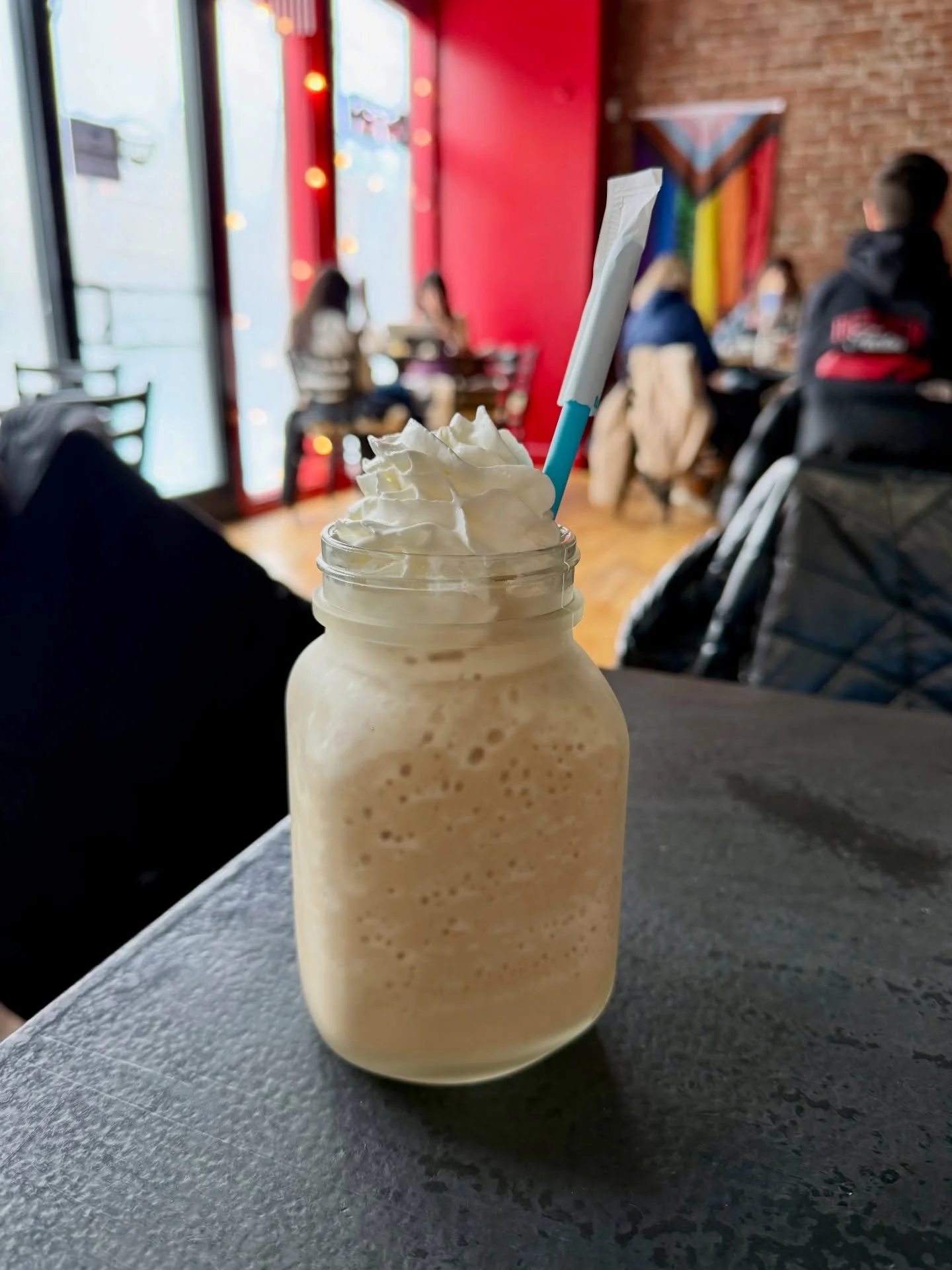 High 70&deg; and sunny with a strong chance of a frozen bev 🌞🧊

#ctfoodie #cteats #ctfoodlovers #ctcoffee #connecticuteats middletownct