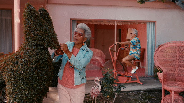 ezgif.com-gif-maker (1).gif