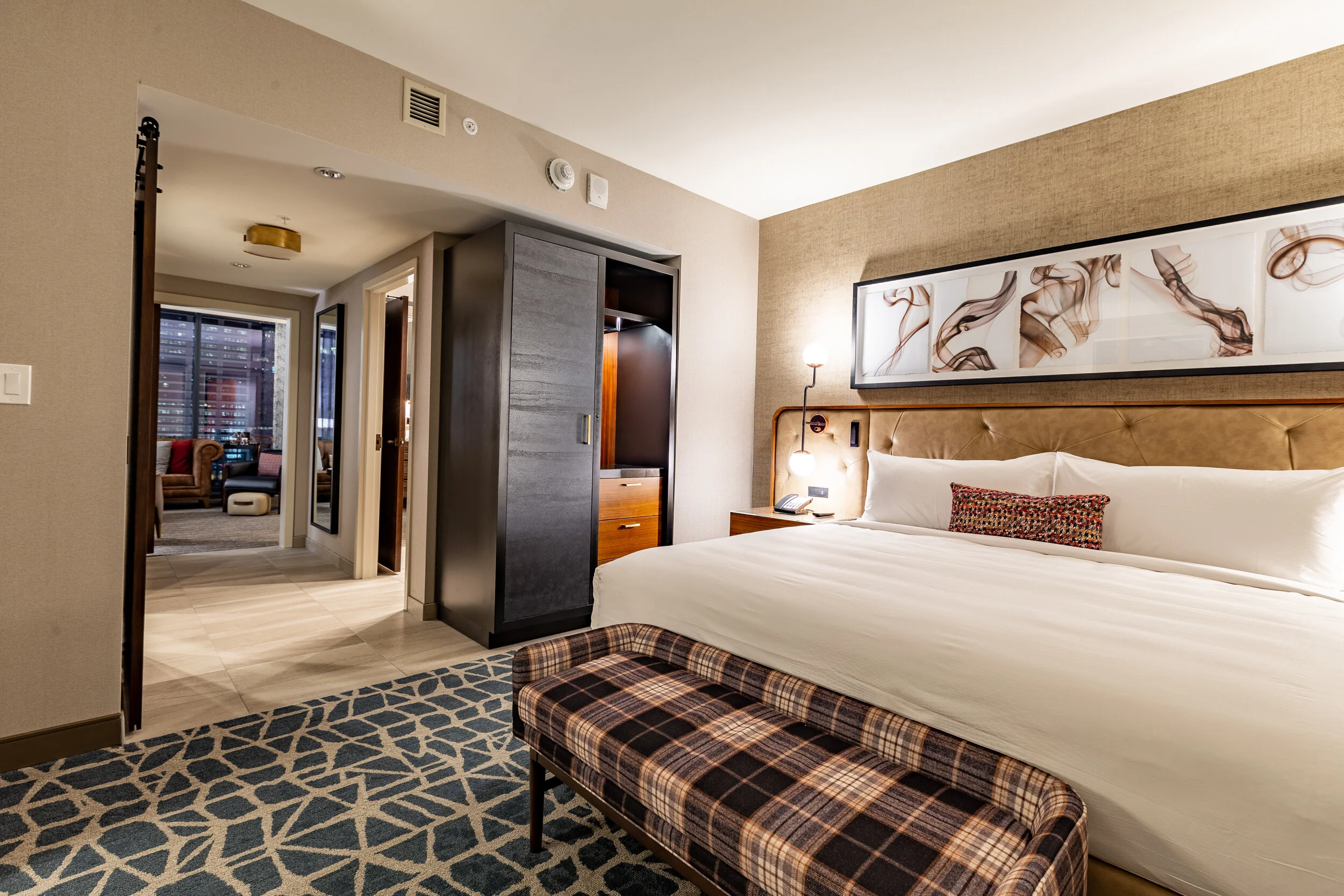 Hotel Distil King Suite