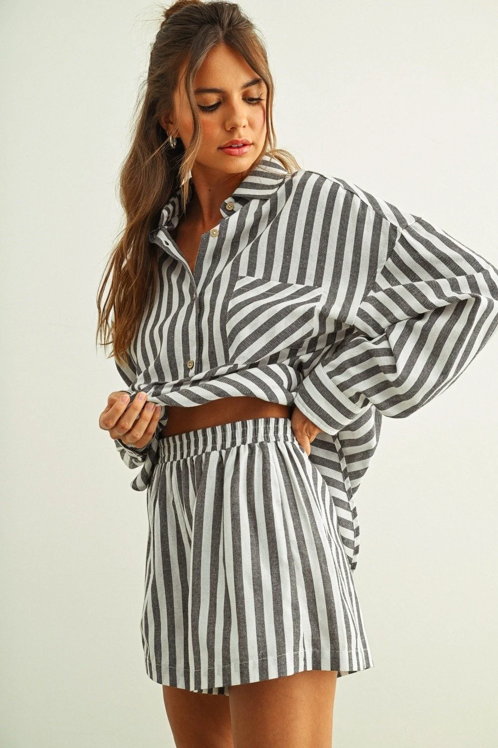 Linen Collared Button Down Black & White Stripe