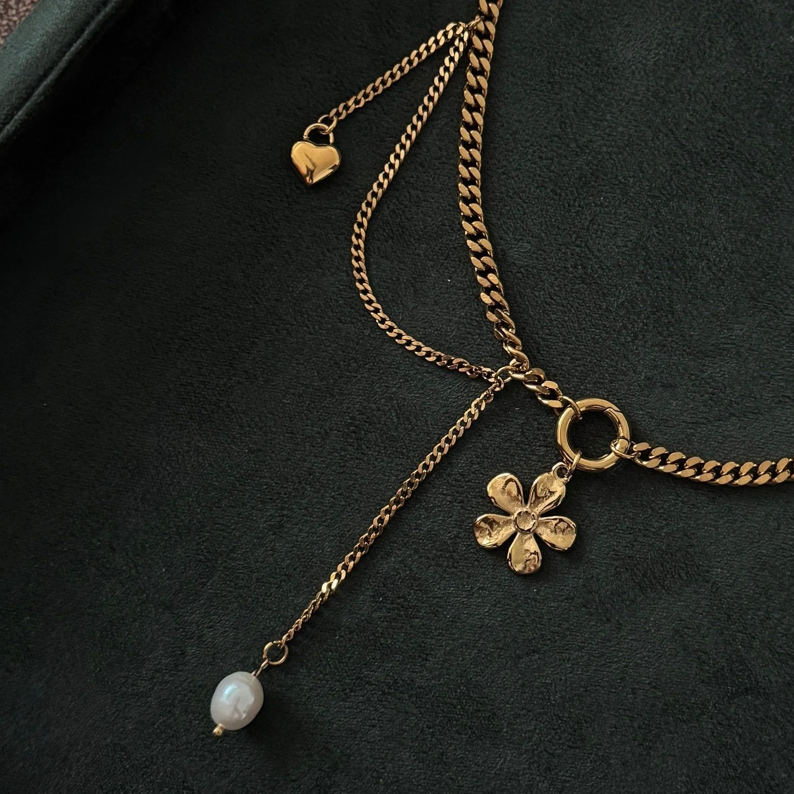 Willow Necklace Gold