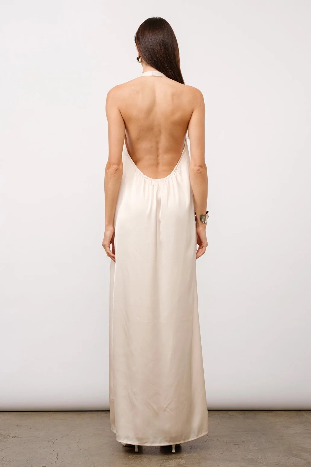 Evelyn Backless Gown Ivory  Byron & Barclay