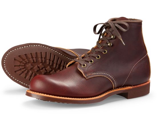 red wing heritage men's blacksmith vibram boot