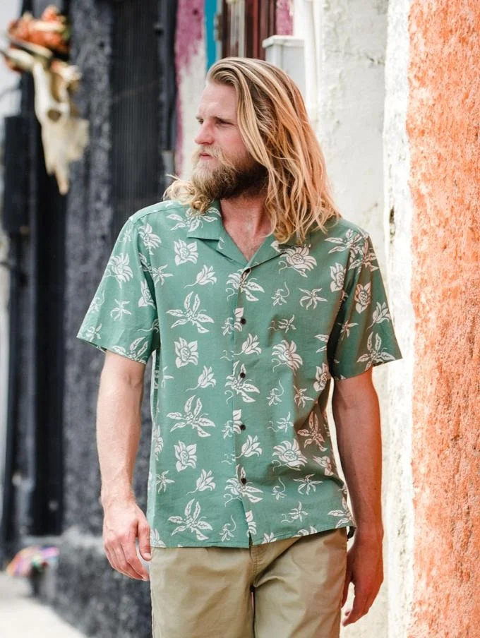 The Haiku Aloha Shirt dons a retro 1950’s print on a modern fit button up, making it the perfect vacation shirt. ($64)