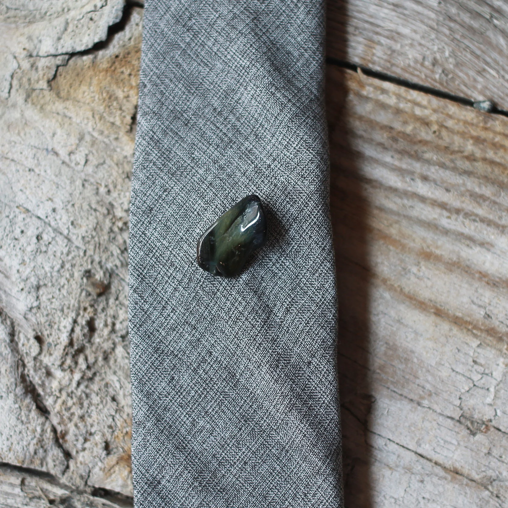 Vintage Polished Stone Tie Pin