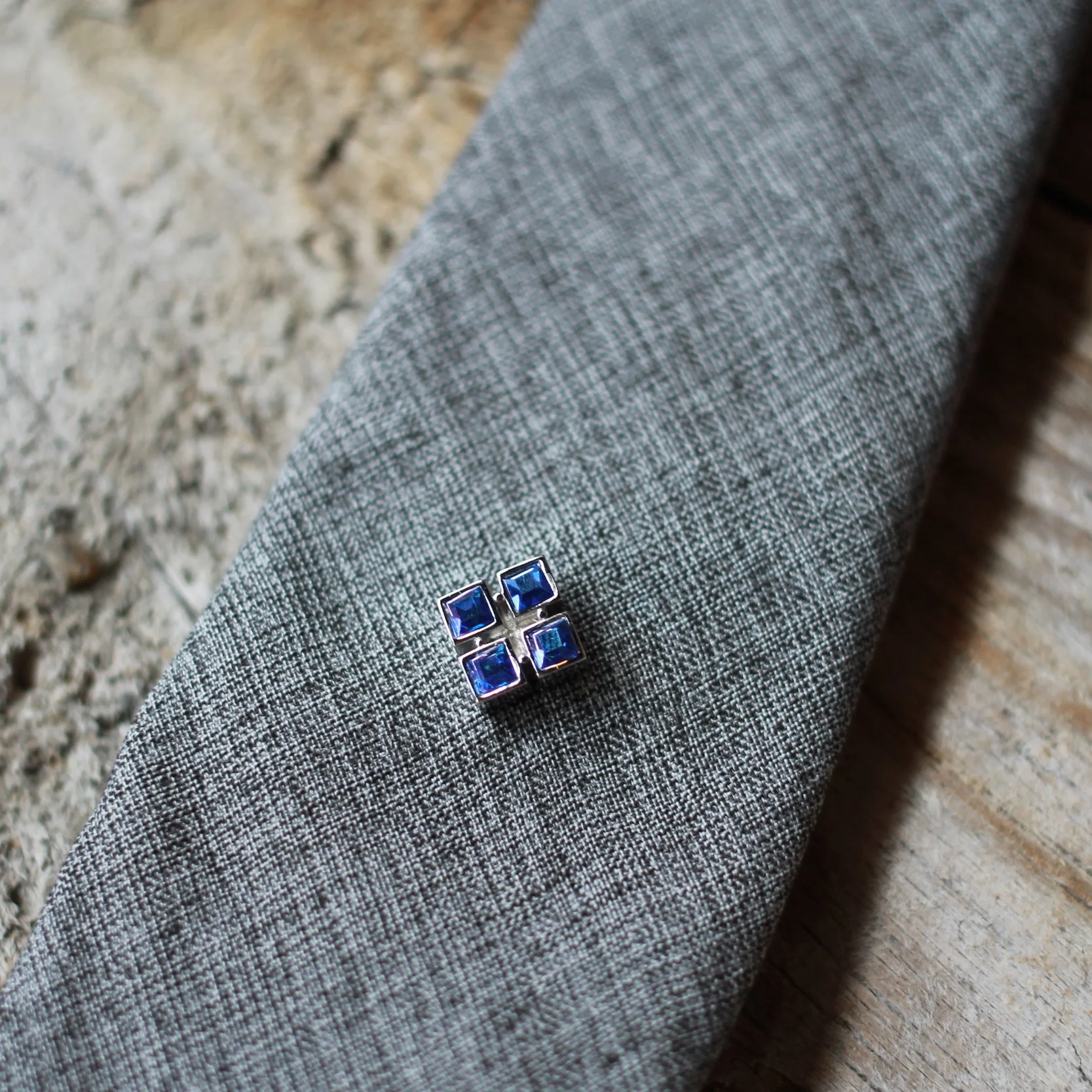 Vintage Tie Pin Blue Geometric