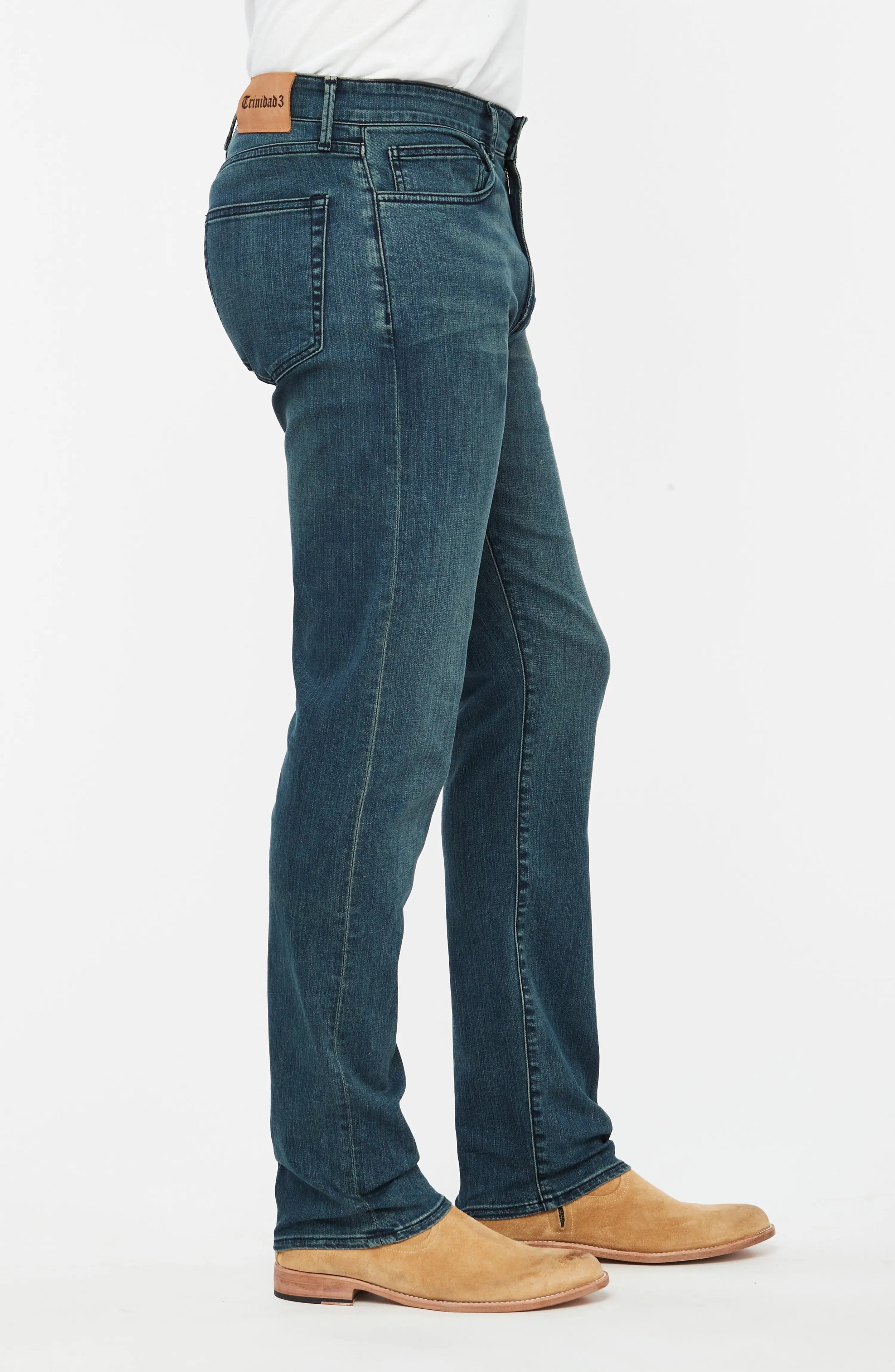 Trinidad3 Boyer Athletic Straight Dark Wash