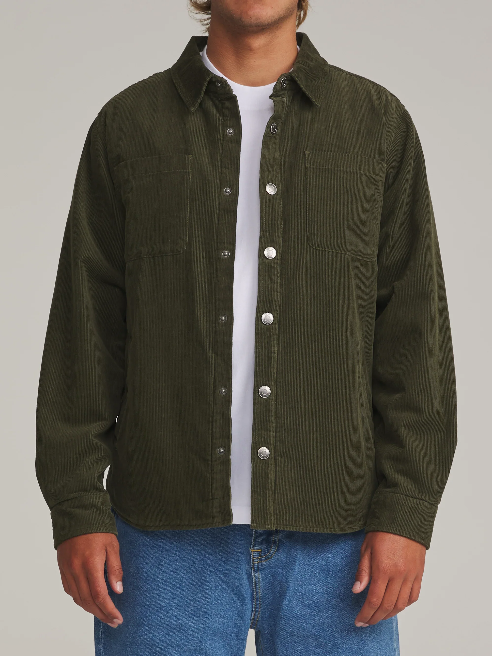 katin-fa26-shirt-jackets-harold-corduroy-shirt-jacket-dark-olive-on-model-01-front_5000x.webp