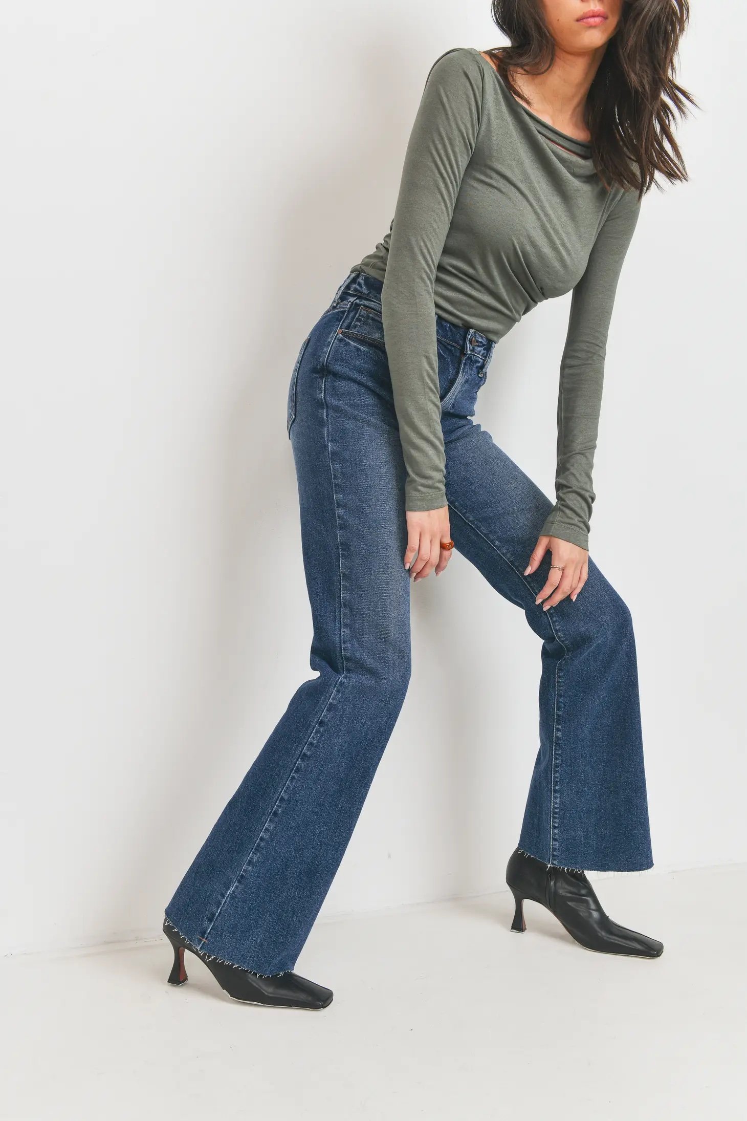 High Rise Vintage Flare Jeans Medium Wash