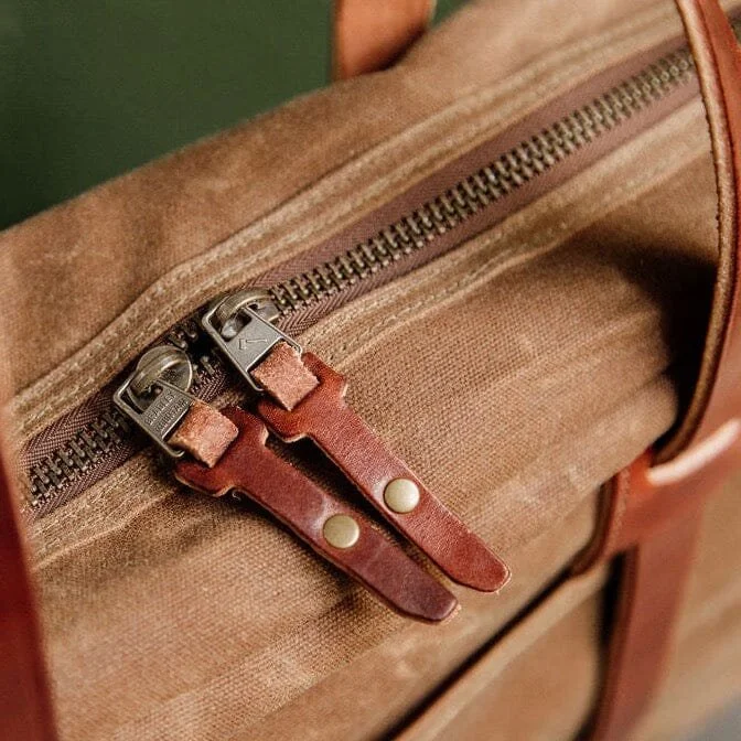 Bradley Mountain Lander Zipper Tote Brush Brown — Byron & Barclay