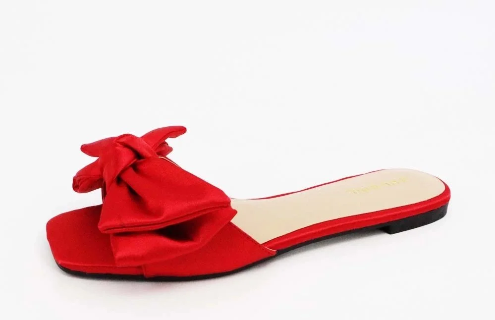 Buzz Satin Bow Sandals Red