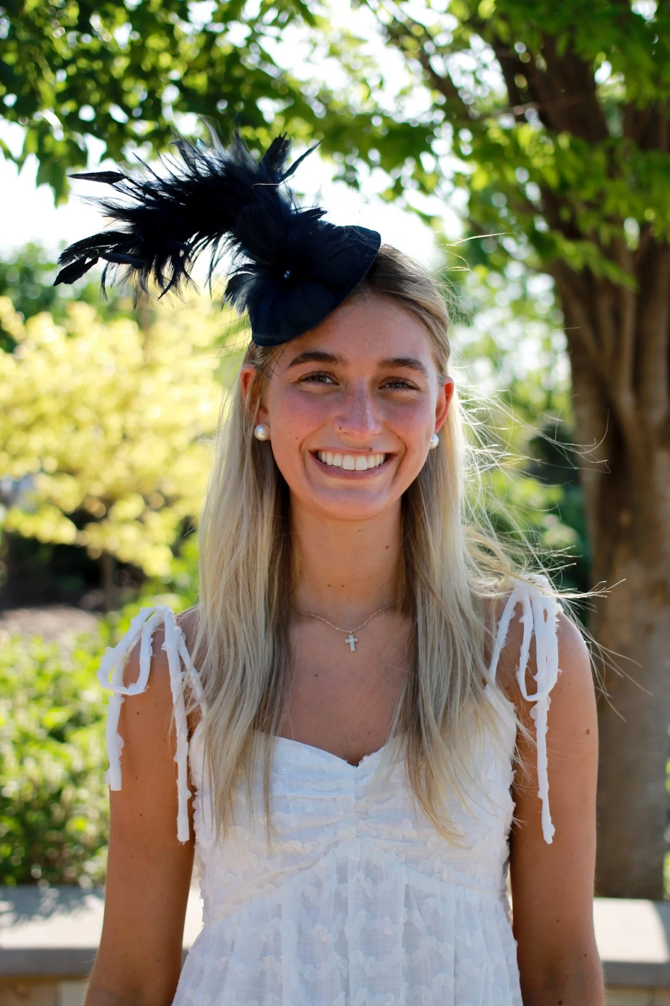 Exaggerated Feather Pillbox Fascinator Navy