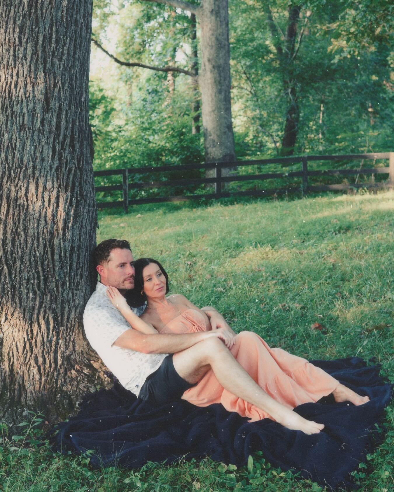 &ldquo;You were nappin&rsquo; on my arms on a Sunday afternoon.&rdquo;

🎶 GIVEAWAY 🎶 Sunday the 16th

Jeremy is wearing the Mizzen + Main Fog Green Prickly Stamp Shirt with Black Helmsman Chino Shorts. Jessica is wearing the Peach Strapless Tie Max