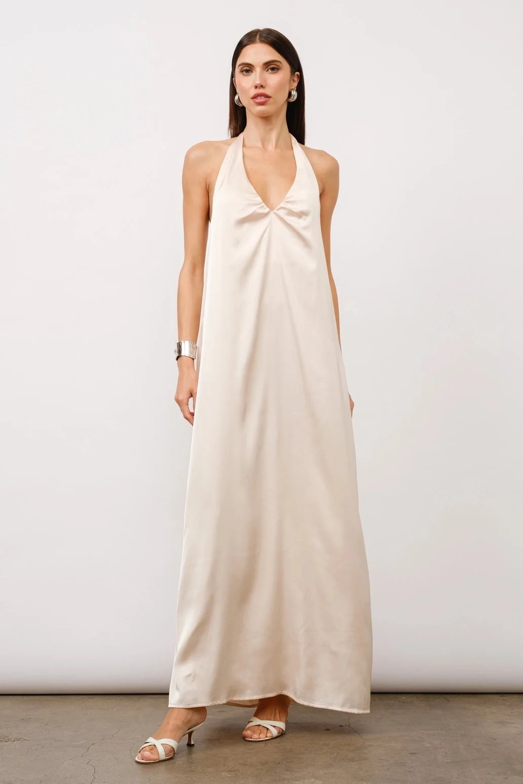 Evelyn Backless Gown Ivory