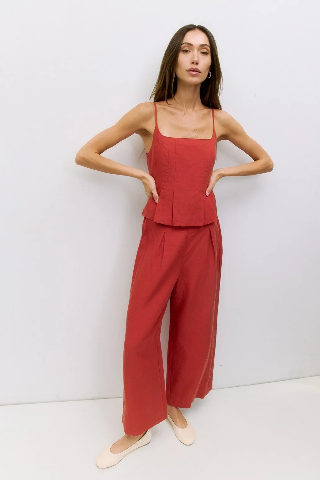 The Jocelyn Pleated Linen Tank Brick Red
