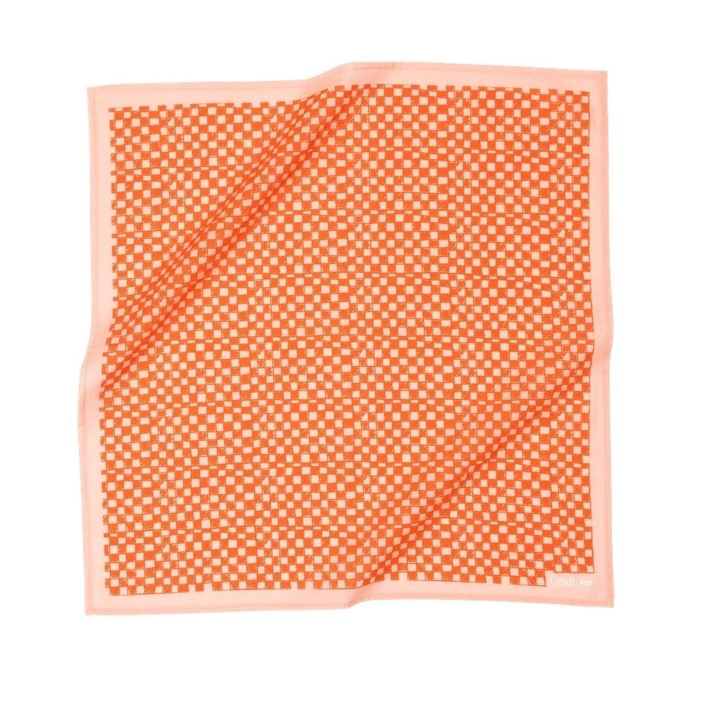 22" Cyndi Bandana No. 112