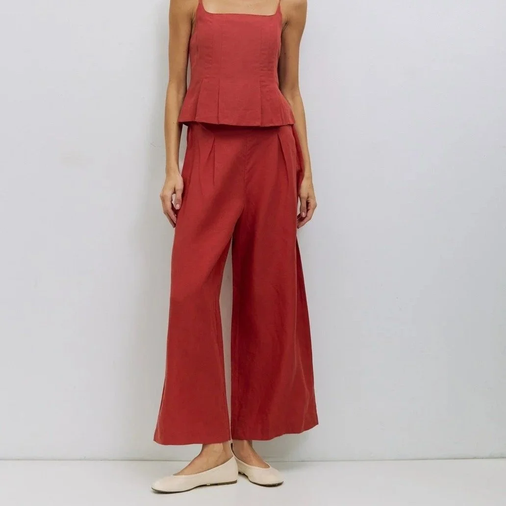 The Jocelyn Pleated Linen Pants Brick Red