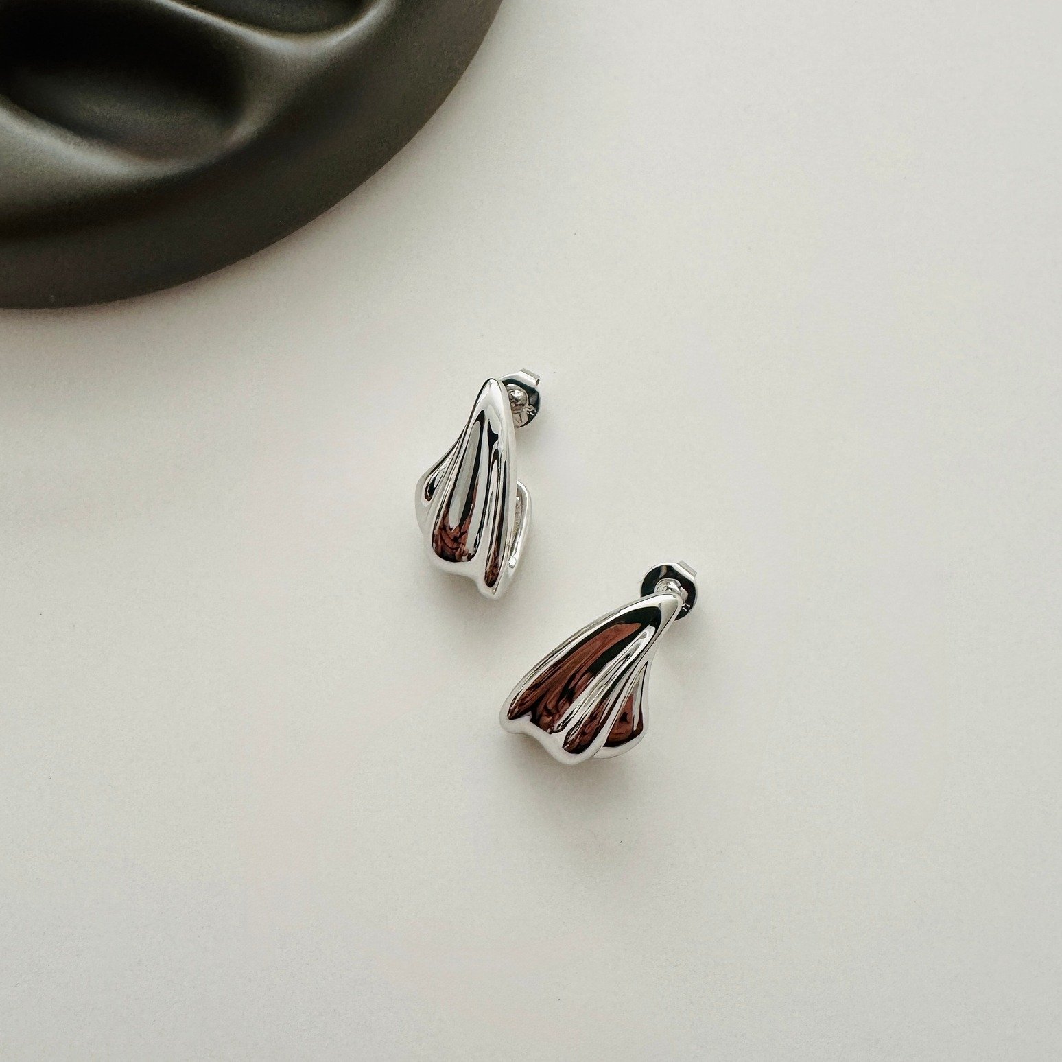 Maha Earrings Silver