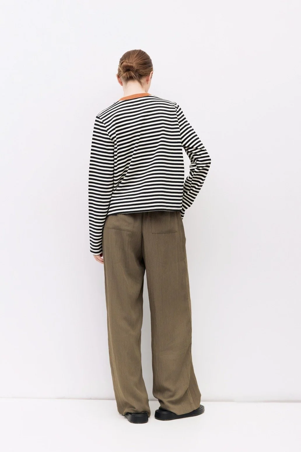 The Kathleen Top Black & Cream Stripe