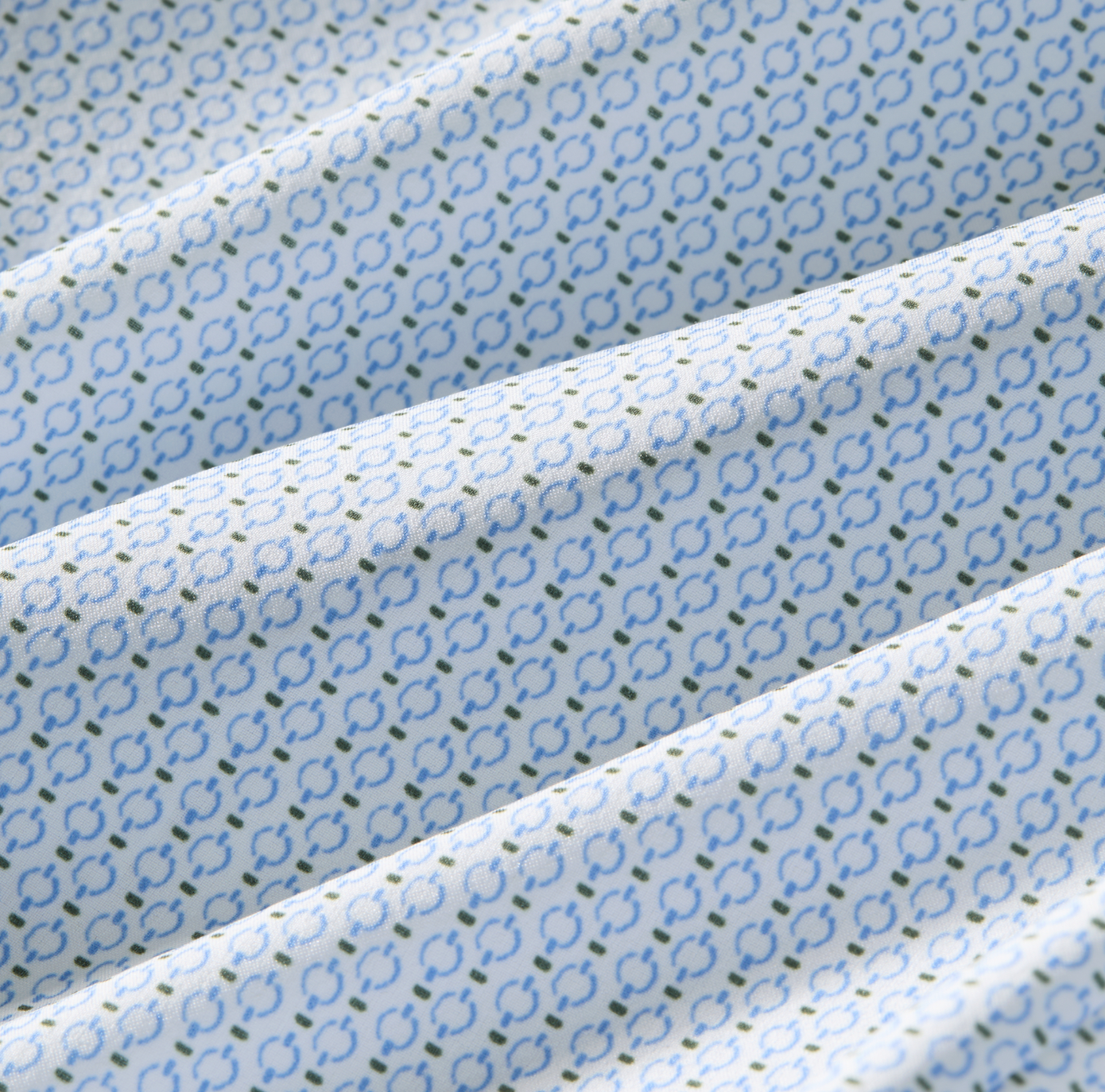 M+M Leeward No Tuck Dress Shirt White Circle Mosaic