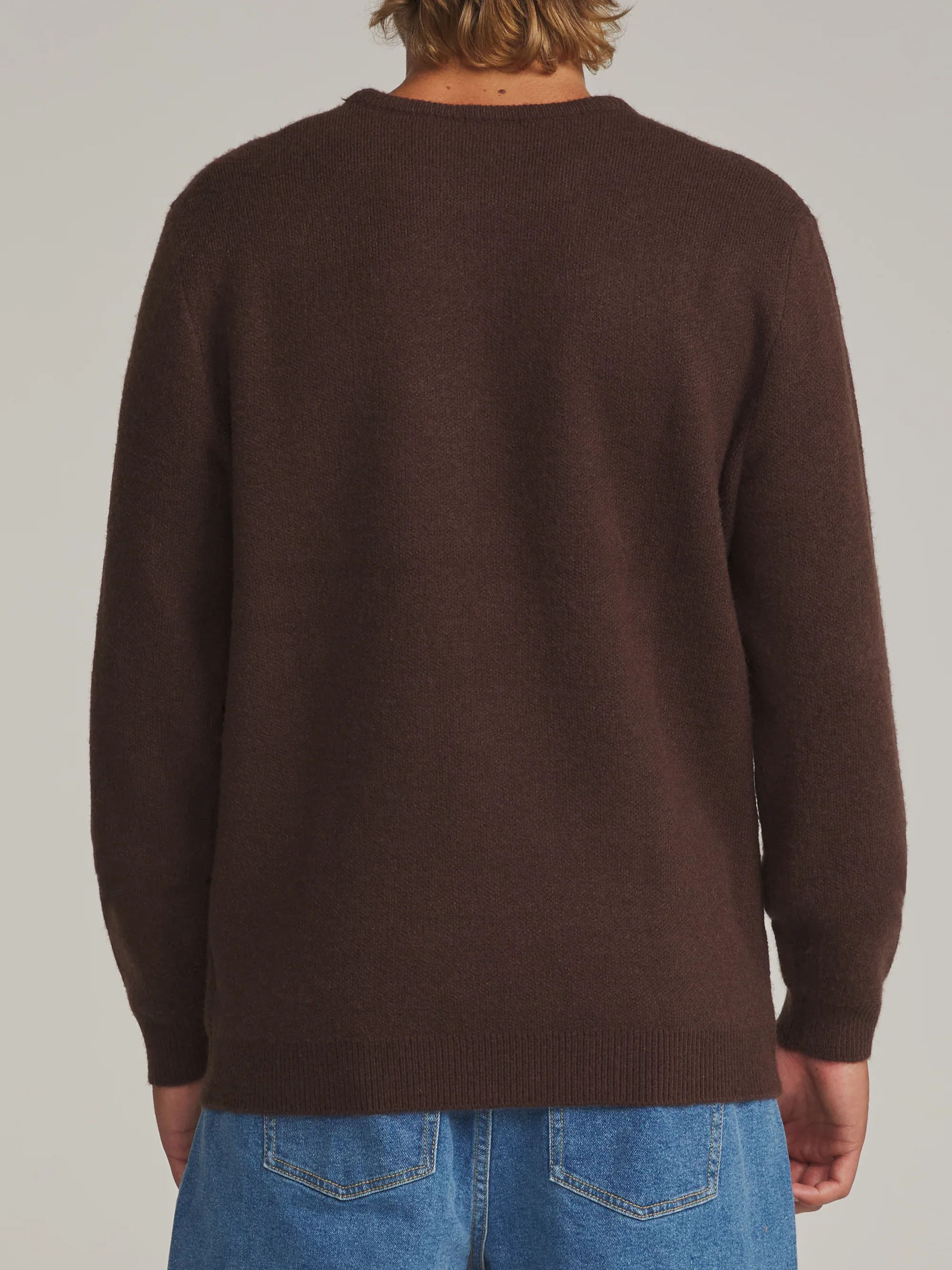 katin-fa26-sweaters-rivers-sweater-brown-on-model-03-back_5000x.webp