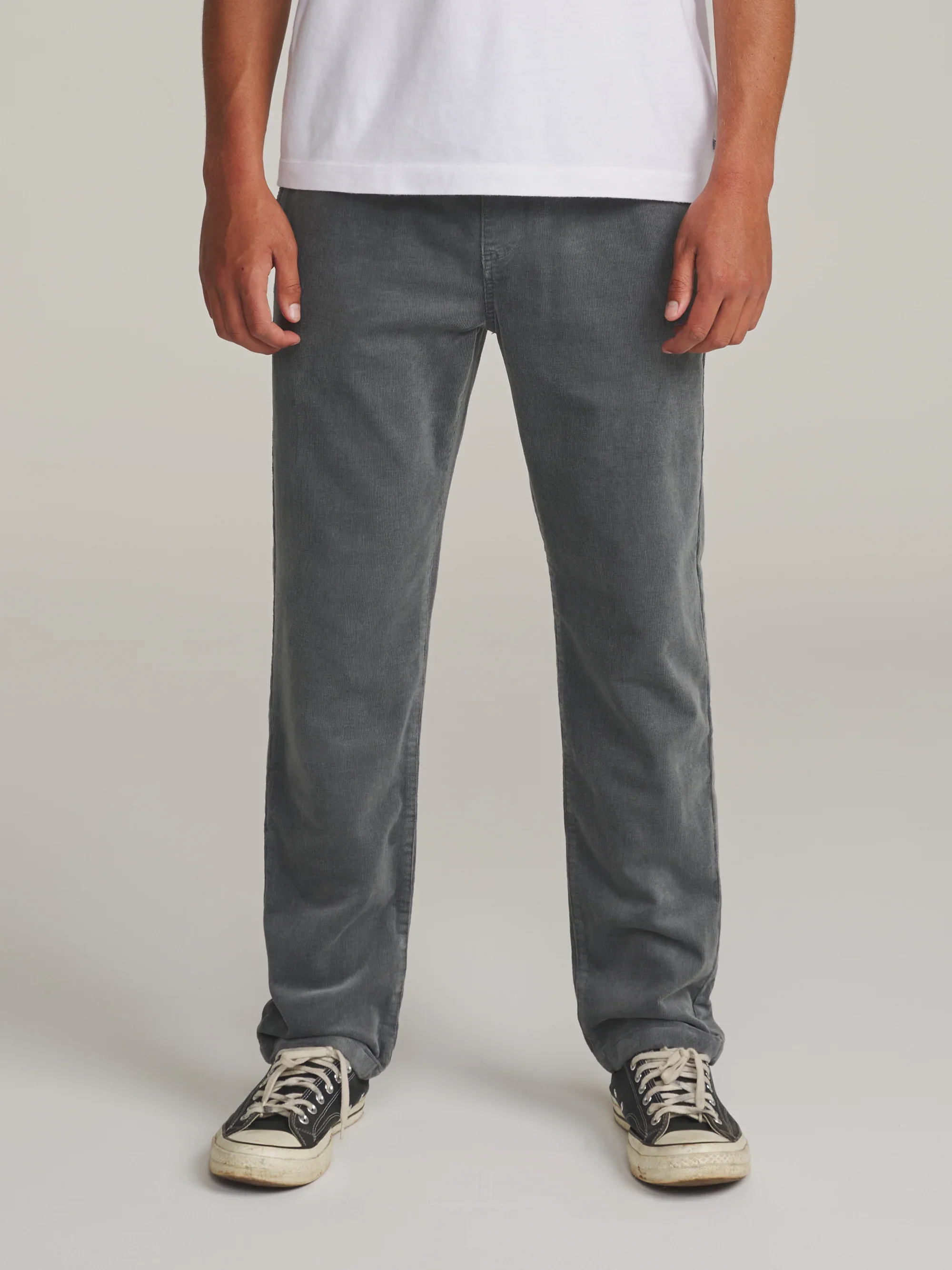 katin-fa26-pants-pipeline-corduroy-pant-graphite-on-model-01-front_5000x.webp