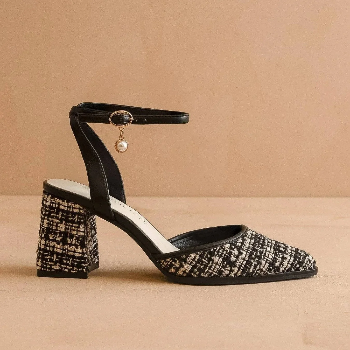 The Princess Pointed Toe Heel Black Tweed