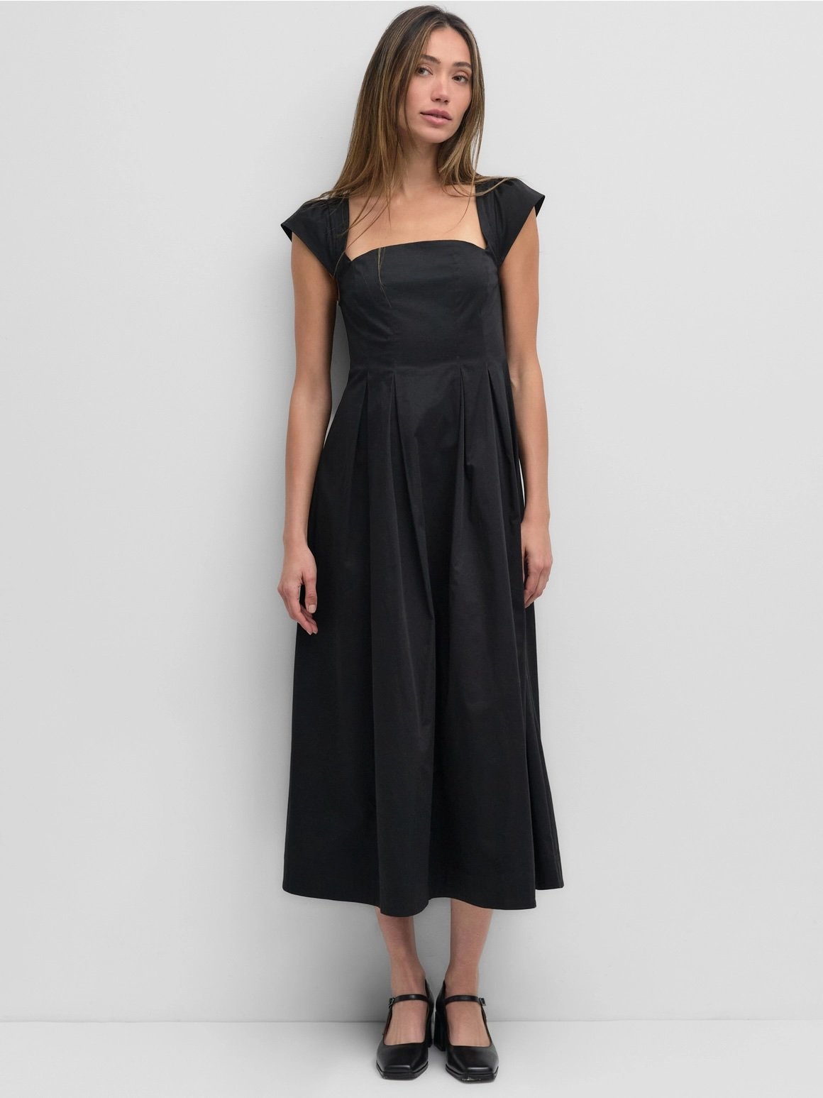 The Roche Dress Black